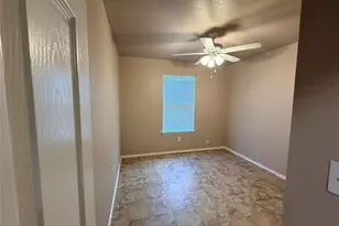 2904 Whisper Oaks Ln, Georgetown, TX 78628 - Photo 13
