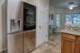 9405 Brandts Wood St, Austin, TX 78744 - Photo 13