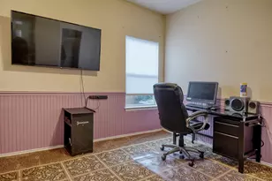 9405 Brandts Wood St, Austin, TX 78744 - Photo 21