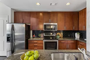 360 Nueces St, Austin, TX 78701 - Photo 7