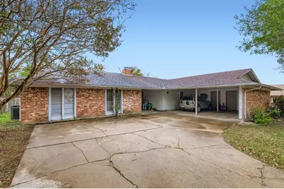 111 Stubblefield Drive, Elgin, TX 78621 - Photo 1
