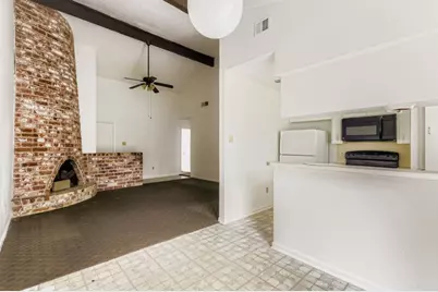 111 Stubblefield Drive, Elgin, TX 78621 - Photo 9