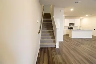 12810 Siena Vlg Ln, Buda, TX 78610 - Photo 7