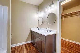 136 Holmstrom St, Hutto, TX 78634 - Photo 3