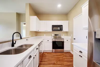 136 Holmstrom Street, Hutto, TX 78634 - Photo 13