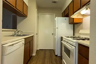 12812 Tomanet Trail, Austin, TX 78727 - Photo 13