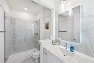 321 Sweet Grass Ln, Lakeway, TX 78738 - Photo 25