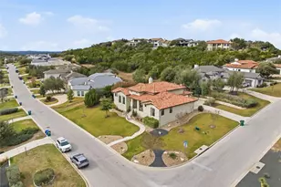 321 Sweet Grass Ln, Lakeway, TX 78738 - Photo 3