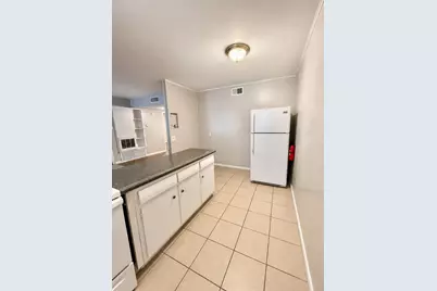 3304 Red River Street #208, Austin, TX 78705 - Photo 7