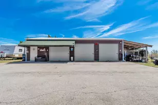 2137 W Fm 243, Bertram, TX 78605 - Photo 17