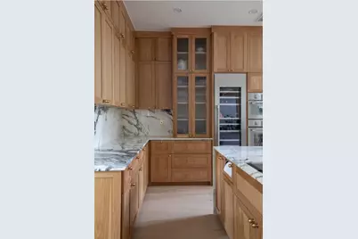 11501 Firethorn Court, Austin, TX 78732 - Photo 7