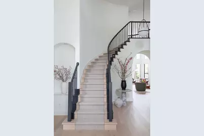 11501 Firethorn Court, Austin, TX 78732 - Photo 17