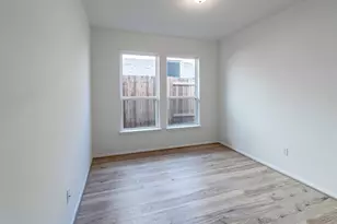 294 Rubber Tree Wy, Buda, TX 78610 - Photo 17