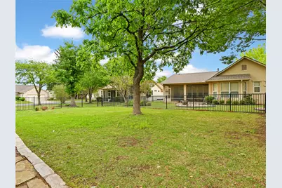 121 Buttercup Trail, Georgetown, TX 78633 - Photo 25