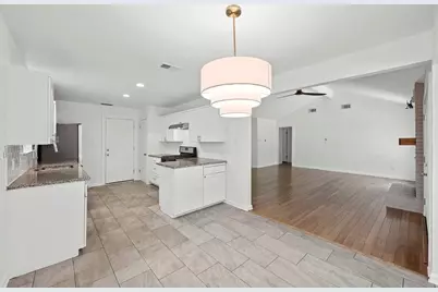 2717 Charlesworth Drive, Austin, TX 78745 - Photo 9