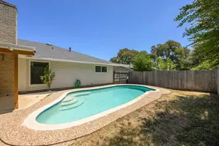 2717 Charlesworth Dr, Austin, TX 78745 - Photo 19