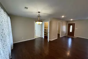 111 Hillview Ln, Burnet, TX 78611 - Photo 5