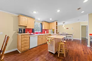 700 Mustang Ln, Killeen, TX 76549 - Photo 9
