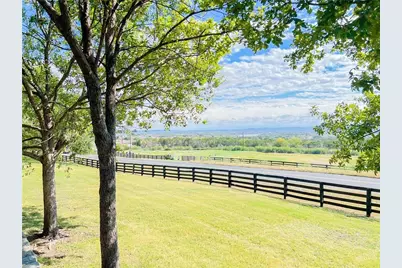 1707 Clubhouse Hill Drive #5, Spicewood, TX 78669 - Photo 25