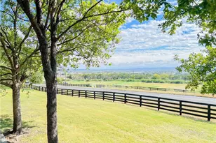 1707 Clubhouse Hill Dr, Spicewood, TX 78669 - Photo 25