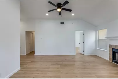 7204 Kellner Cove, Del Valle, TX 78617 - Photo 5