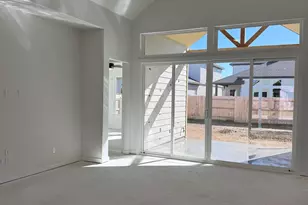 10725 Worth Ln, Manor, TX 78653 - Photo 3