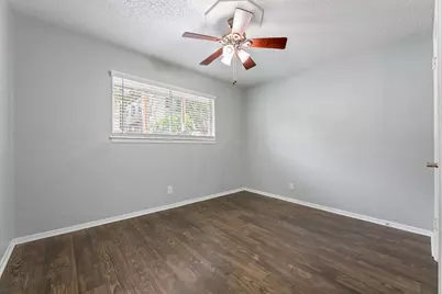 406 E 30 Street #106, Austin, TX 78705 - Photo 11