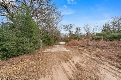 11423 US Hwy 77, Lexington, TX 78947 - Photo 5
