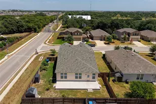 223 Quarry Rock Loop, Liberty Hill, TX 78642 - Photo 33