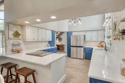 202 N Big Spur, Horseshoe Bay, TX 78657 - Photo 15