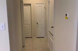 605 Coffee Berry Dr, Georgetown, TX 78626 - Photo 9