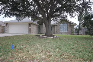 2507 Northlawn Dr, Taylor, TX 76574 - Photo 9