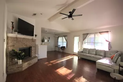 2507 Northlawn Drive, Taylor, TX 76574 - Photo 3