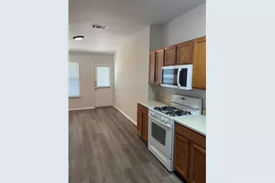 127 Salado Drive, Kyle, TX 78640 - Photo 7