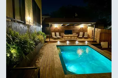 1914 E 8th Street, Austin, TX 78702 - Photo 3