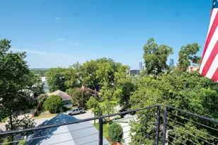 1914 E 8th St, Austin, TX 78702 - Photo 31