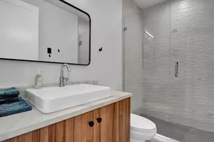 1914 E 8th St, Austin, TX 78702 - Photo 25