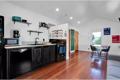 1914 E 8th Street, Austin, TX 78702 - Photo 35