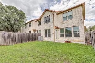 2410 Great Oaks Dr, Round Rock, TX 78681 - Photo 23
