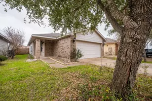 5813 Angel Dr, Del Valle, TX 78617 - Photo 3