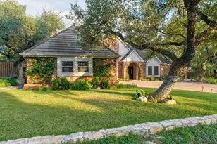 129 Crest View Dr, Lakeway, TX 78734 - Photo 37