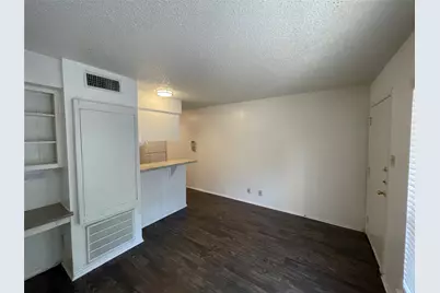 2801 Hemphill Park #A102, Austin, TX 78705 - Photo 3