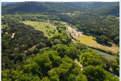11823 Pecan Drive, Jonestown, TX 78645 - Photo 7