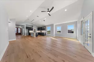 217 Gato Rd, Cedar Creek, TX 78612 - Photo 19