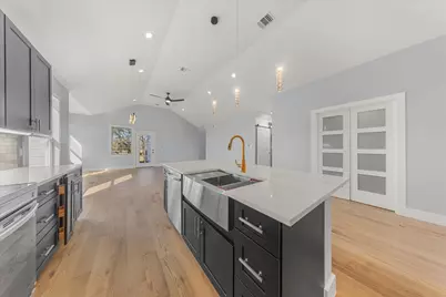 217 Gato Road, Cedar Creek, TX 78612 - Photo 9
