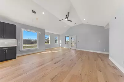 217 Gato Road, Cedar Creek, TX 78612 - Photo 17