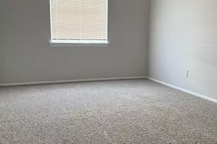 307 E 31st St, Austin, TX 78705 - Photo 7