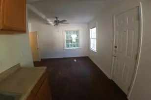 908 W 22nd St, Austin, TX 78705 - Photo 9