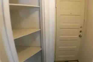 908 W 22nd St, Austin, TX 78705 - Photo 3