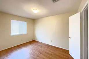 8005 Tantara Ct, Austin, TX 78729 - Photo 19